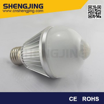 2015 new smart LED lighting PIR sensor bulb 5W