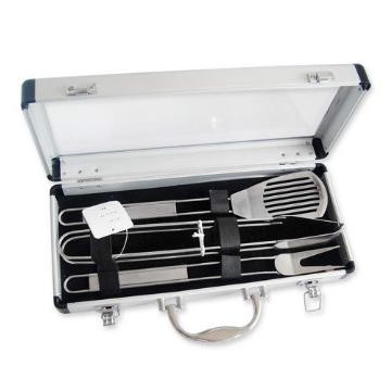 3pcs Wire Handle BBQ Tools Set - Manufacturer Chinafactory.com 3pcs Wire Handle BBQ Tools Set - Manufacturer Chinafactory.com