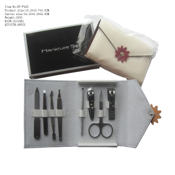 Best manicure set for women,with beautiful appearance