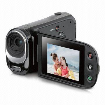 Digital Video Camera with 2.4-inch TFT LCD Display