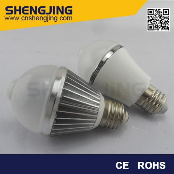 E27/B22 PIR sensor LED bulb light with light control