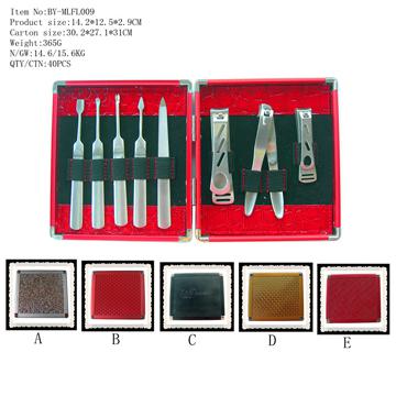 New Style Manicure Pedicure Kit in Aluminium Case