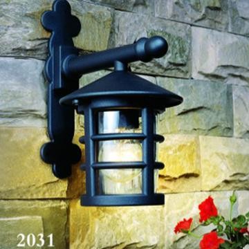 Outdoor Wall Lamp with IP44 Character - Chinafactory.com