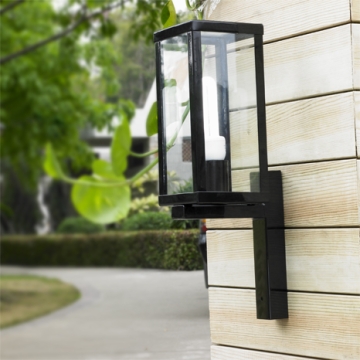 Outdoor Wall Lamp, Made of Aluminum - Chinafactory.com
