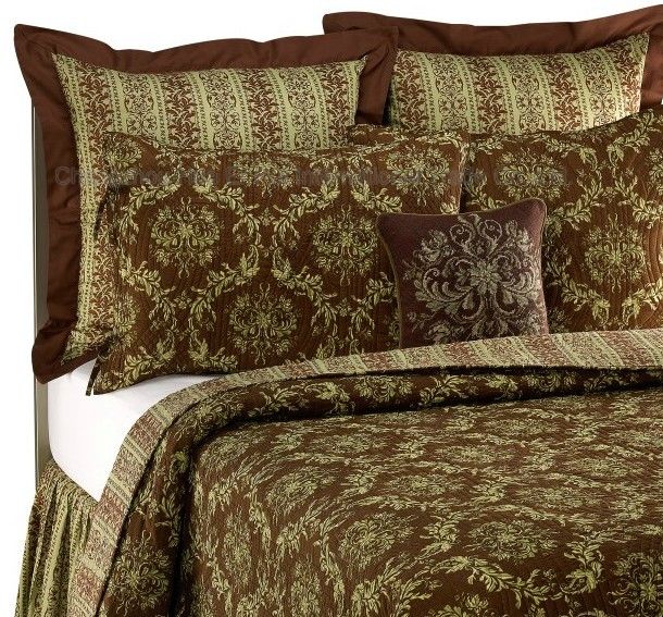 Quilted and Printed/Embroidery Comforter Set - Chinafactory.com