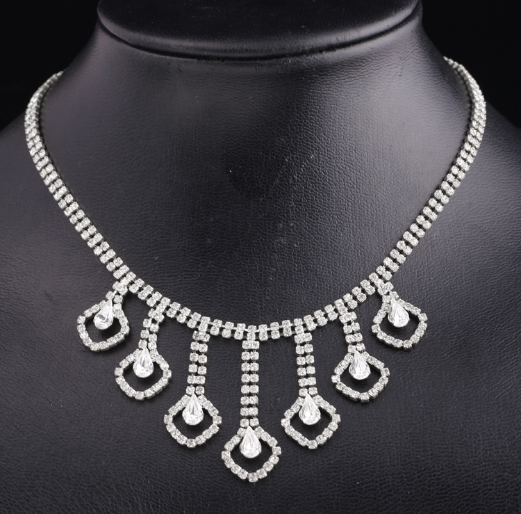 Rhinestone Necklace - Manufacturer Chinafactory.com