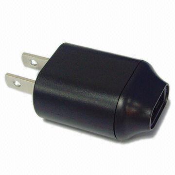 USB Travel Charger with US Plug, Comply with CE and RoHS Marks