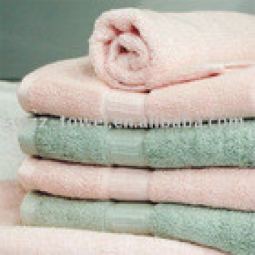 Yarn-Dyed cotton towel